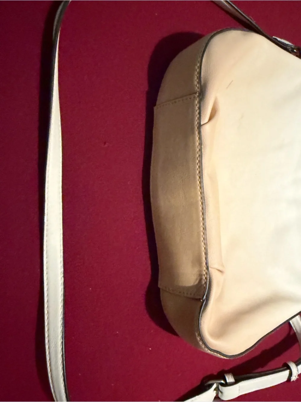 Simply, Vera Wang Cream Crossbody Shoulder Bag